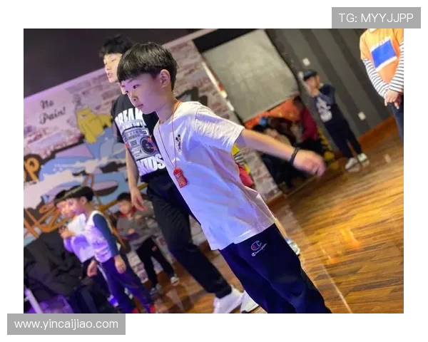 西安街舞队荣登街舞节奏排行榜第一名引发热议