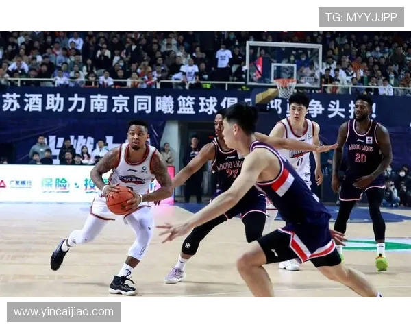 北京控股主场迎战南京同曦两队实力对比悬念十足鏖战一触即发